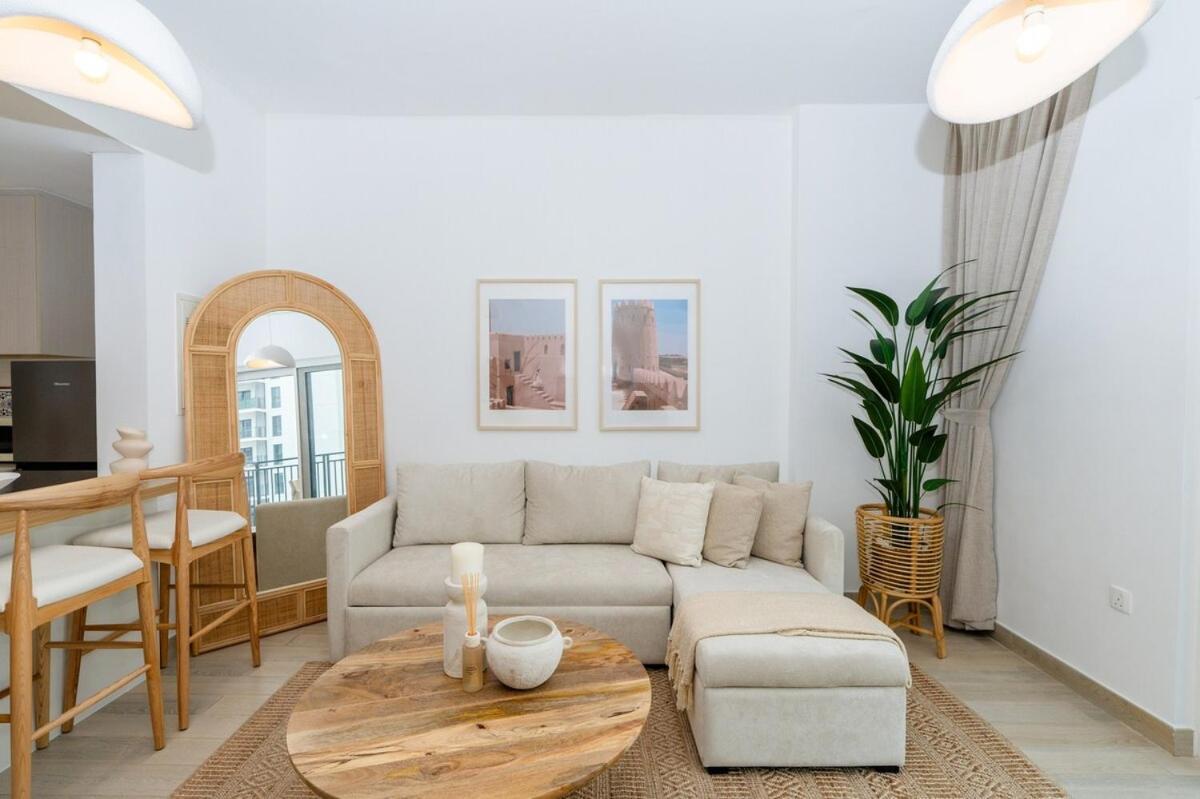 Apartment One Bedroom Apartment By Otolo Homes With Free Yas Theme Park Tickets *