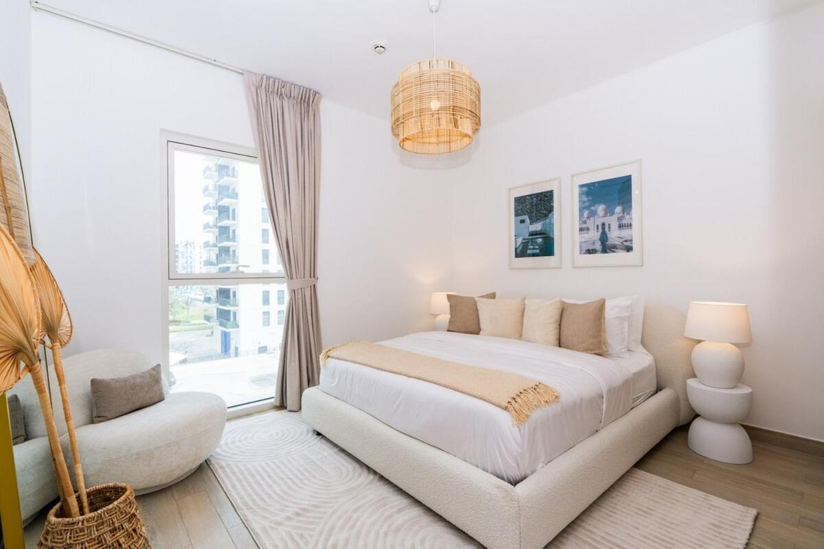 One Bedroom Apartment By Otolo Homes With Free Yas Theme Park Tickets Abu Dhabi