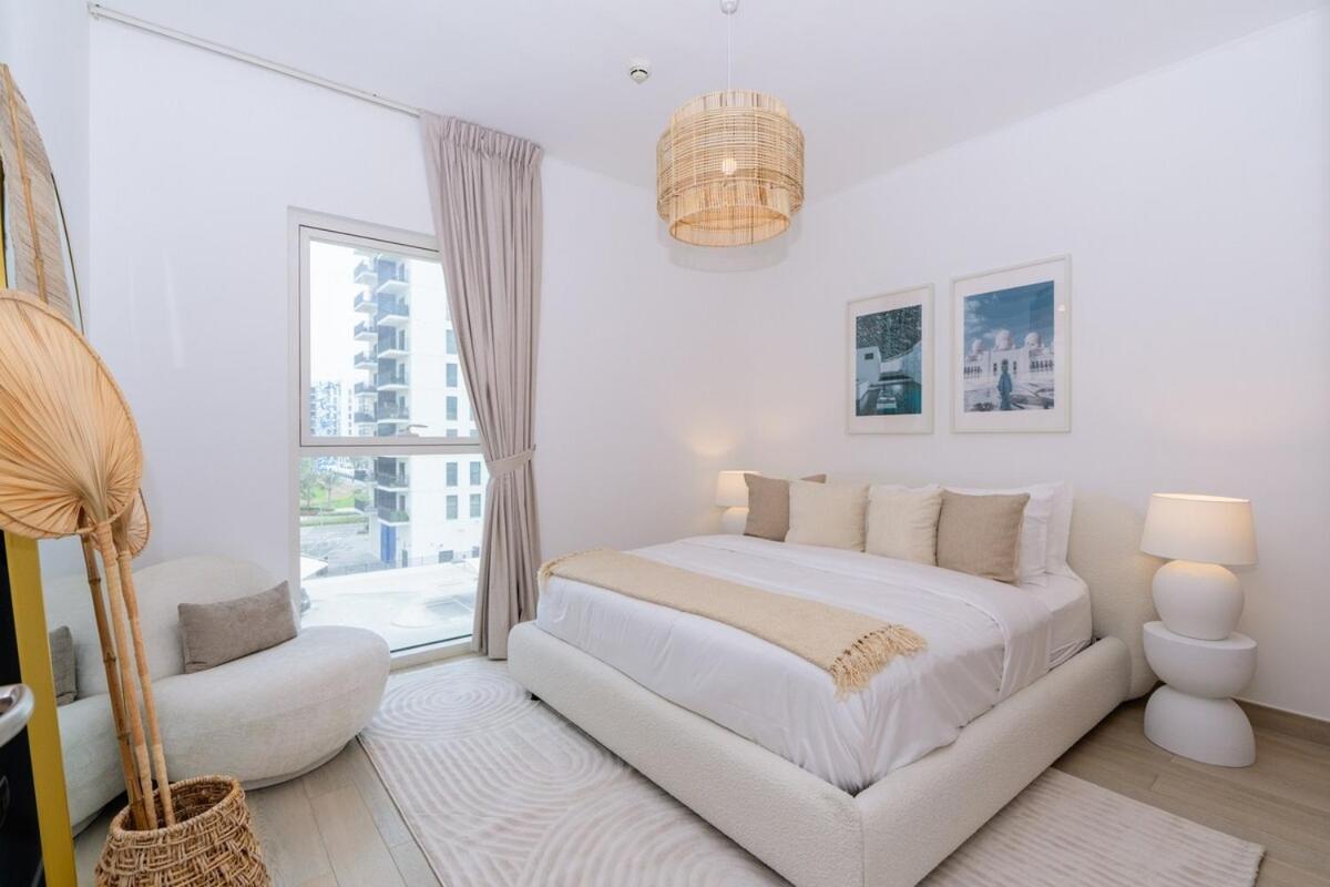 One Bedroom Apartment By Otolo Homes With Free Yas Theme Park Tickets Apartment *