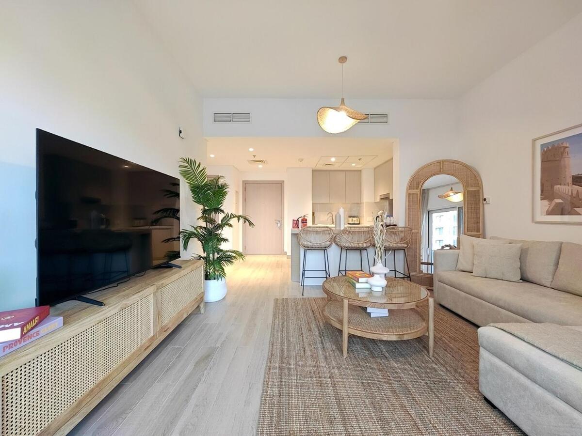 One Bedroom Apartment By Otolo Homes With Free Yas Theme Park Tickets Apartment *